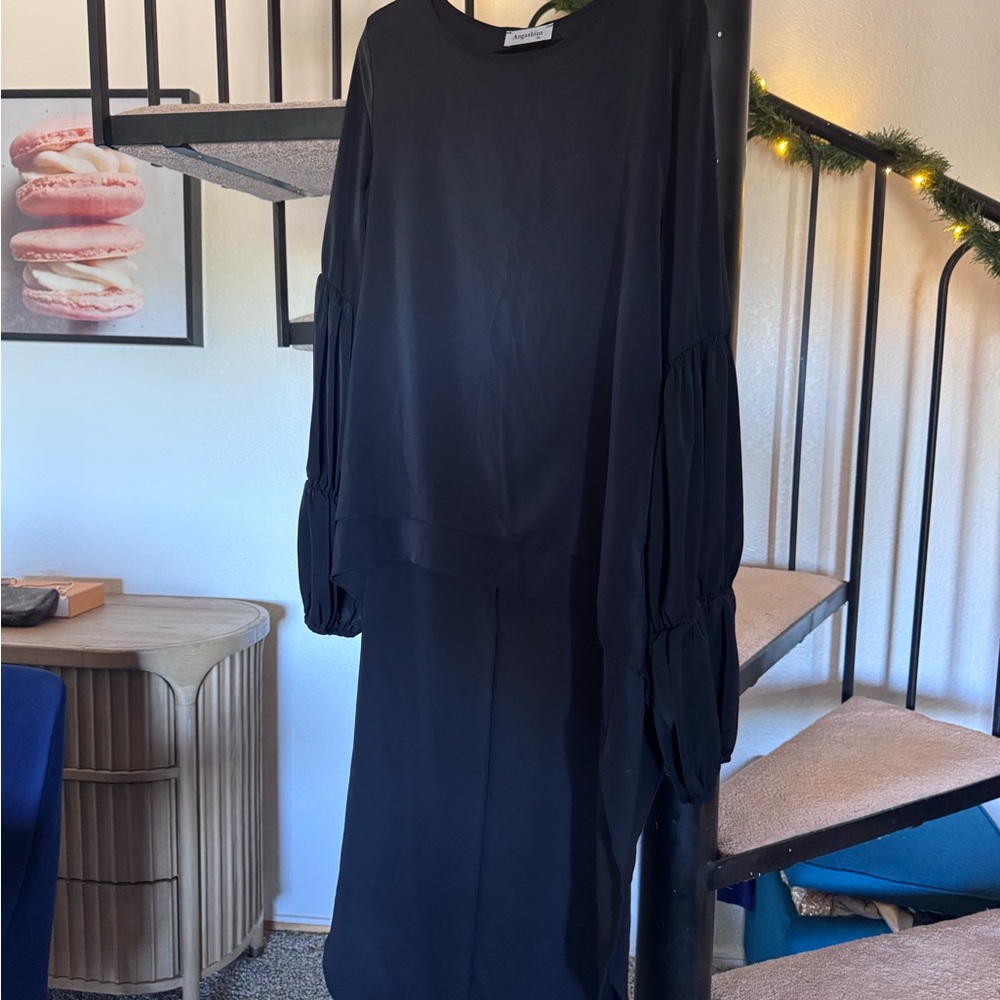 Elegant Black Women's High Low Shirt